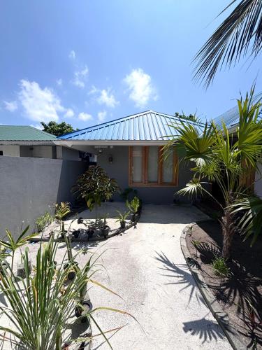 Kanditheemu Inn in شافياني أتول