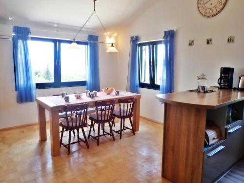 Apartment in Starigrad near Paklenica Park, Seline (fotografie 9)