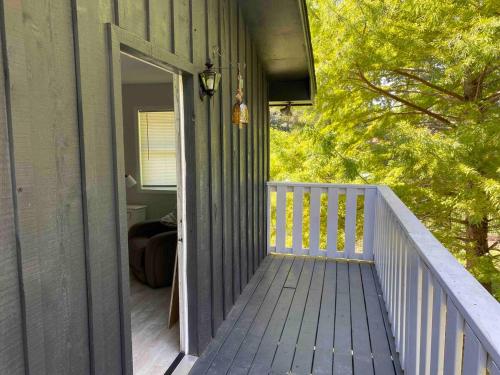 Brookhaven Manor - image 10