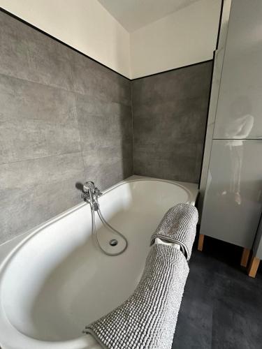 THE120 work or holiday home in Comines-Warneton
