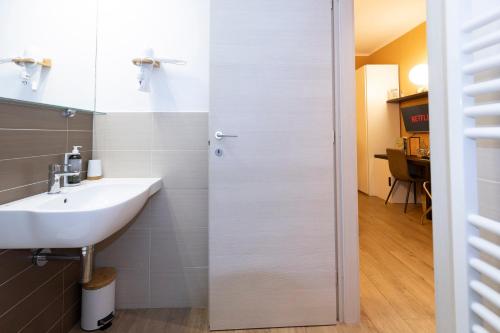 Double Room with Private Bathroom image 10