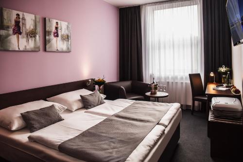 Interhotel Moskva - image 4