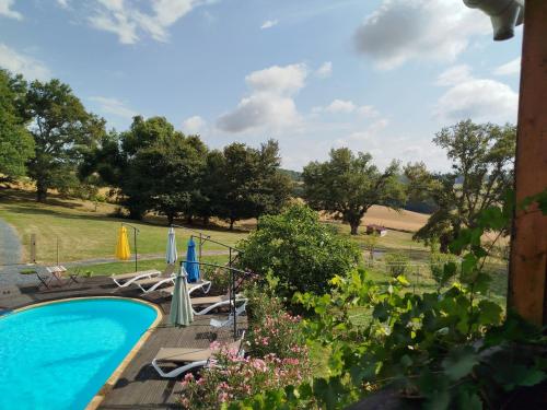 周邊環境, 拉蒂格棲息地泡沫酒店 (Les bulles perchées de Lartigue) in 歐什