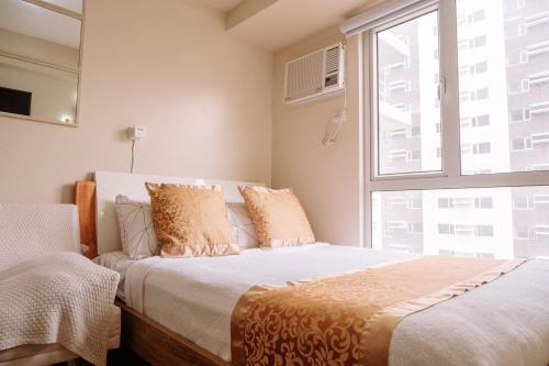 Minimalist Chic City Loft, Iloilo City