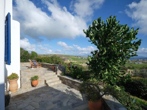 Casa Marvina in Tzanes