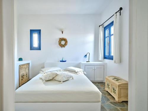 Casa Marvina in Tzanes