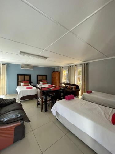 Zinzanathi Guest house Zinzanathi Guest house