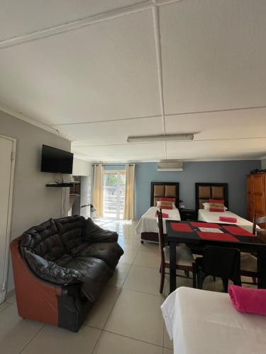 Zinzanathi Guest house Zinzanathi Guest house