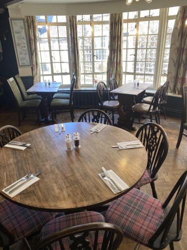 New Inn Hotel - image 9
