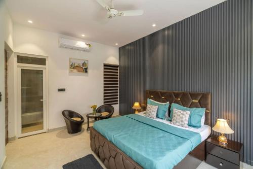 Bloom Haven by Madaan — other in StayVista at Bloom Haven - Faridabad | Luxury Villa with Private Pool Farm no- 7, sector-43, anangpur, surajkund, Haryana -, Faridabad, 121003, India, Faridabad, 121010, India