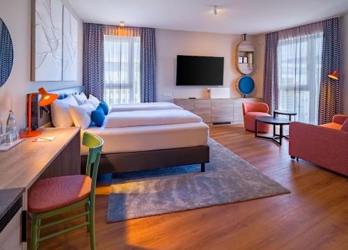 room detail thumbnail 0