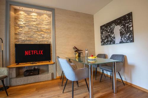 Spacious Apartment with Terrace and Roche View - Special ROGER F RABBIT 1 Apartment, Basel, up to 6 guests, Basilej (fotografie 9)