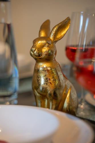 Spacious Apartment near Roche and Tinguely - Special ROGER F RABBIT 2 Apartment, Basel, up to 6 guests, Basel (Foto 10)