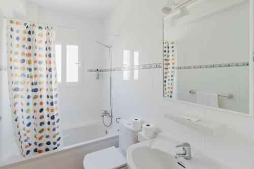 Apartamentos Timon - Emar Hotels