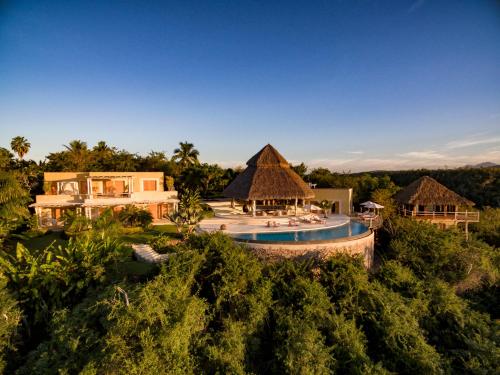 Udvendig, Casa Palomir in Costa Careyes