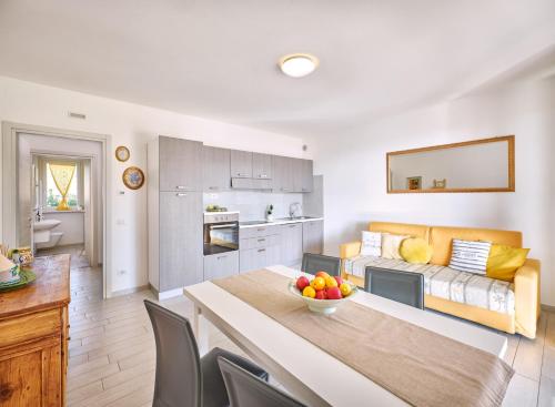 RESIDENZA PASTRENGO apartments - Regarda Travel 3