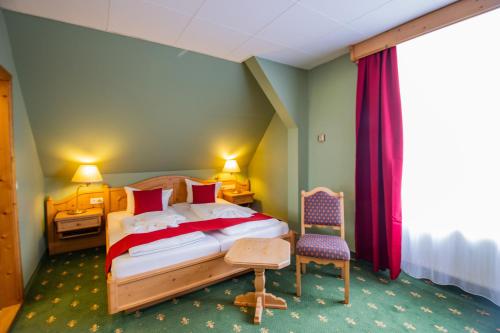 1 queen bed