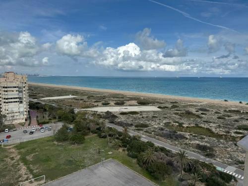 Spacious Apartment in Valencia with Sea View - 160 sqm - image 4