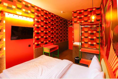 room detail thumbnail 0