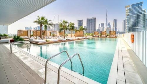 Simply Comfort Vacation Homes Rental Upside Living Business Bay Stunning Panoramic Burj Cityline Views, Dubai