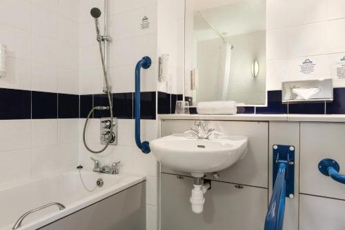 Days Inn Michaelwood M5 - image 9