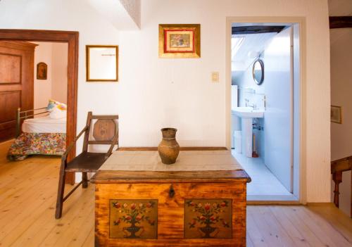 Instalaciones, Apartment Vintage by Locap Group in Piran