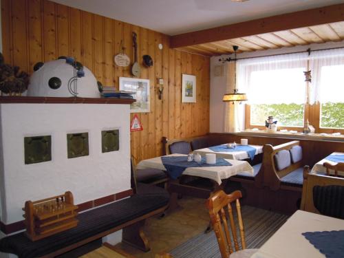 Restaurant, Pension Herzoggut in Thumersbach