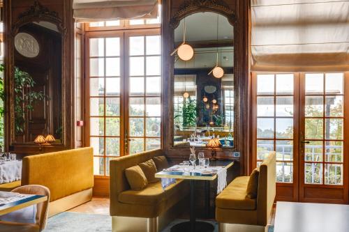 Château des Avenieres