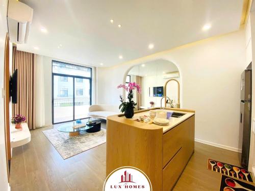 Dotări, The LuxHomes Apartment Vinhomes Marina in Haiphong