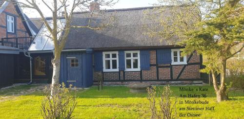 Mönkes Kate und Meer in Mönkebude, Deutschland