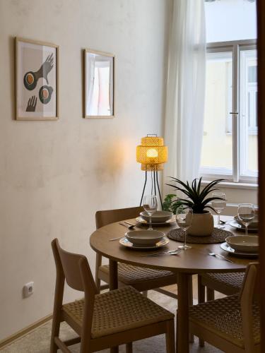 100m2 Wenceslas Comfort, 3BDR with Netflix, Praga (foto 6)