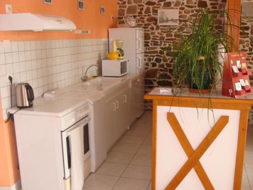 Chambres d'hôtes Le Petit Angle - image 14