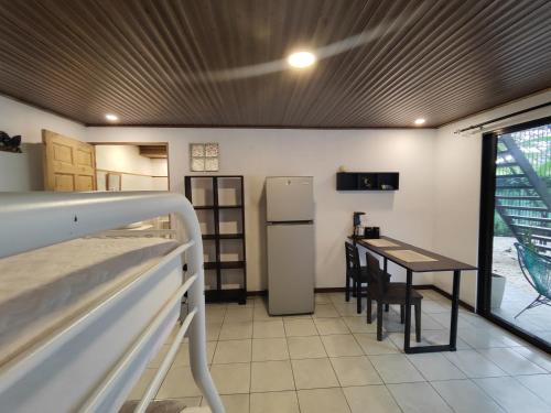 Pura Vida Rentals in Cabuya