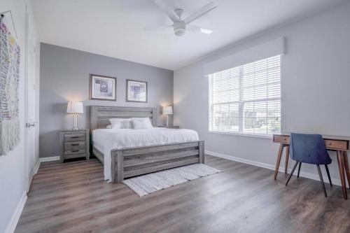 New! Luxurious Vista Cay Lakeview Fantasy Near all theme parks and walk to the Convention Center in Orlando, USA