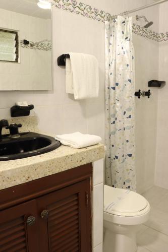 Double Room image 8
