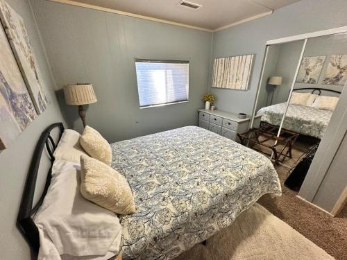 Cozy Pines Cabin in Prescott - 3bd 2ba