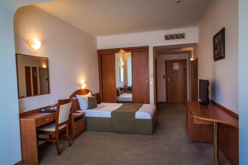 Hotel Sevlievo Plaza - image 3