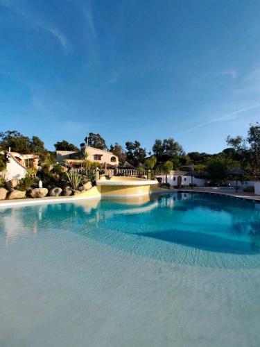 ZEcamping 3 étoiles à 1km de la plage piscine jacuzzi animaux acceptés 3
