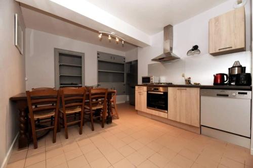 Létesítmények, Maison Familiale 2 chambres avec Spa et Sauna in Coulanges-la-Vineuse