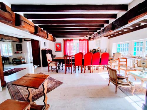 Létesítmények, Champs du Moulin - Séjour à Roffey (Champs du Moulin - Sejour a Roffey) in Vezinnes