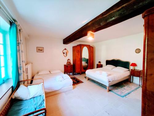 Champs du Moulin - Séjour à Roffey (Champs du Moulin - Sejour a Roffey) in Vezinnes