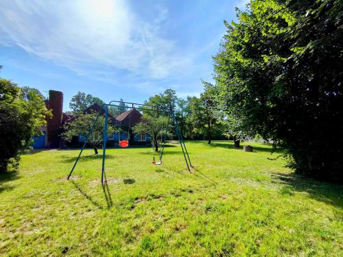 Champs du Moulin - Séjour à Roffey (Champs du Moulin - Sejour a Roffey) in فيزينيس