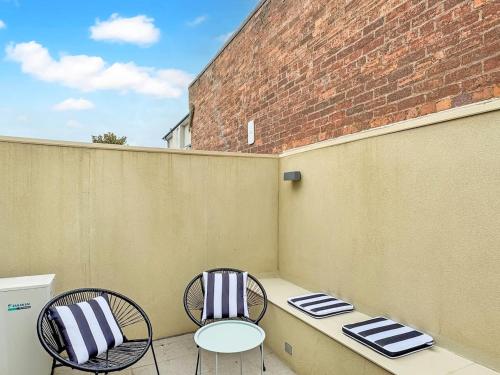 Flemington Escape with private rooftop area