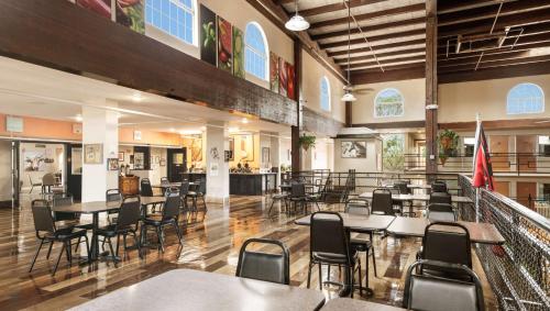 Pearl on the Concho SureStay Collection by Best Western - image 12