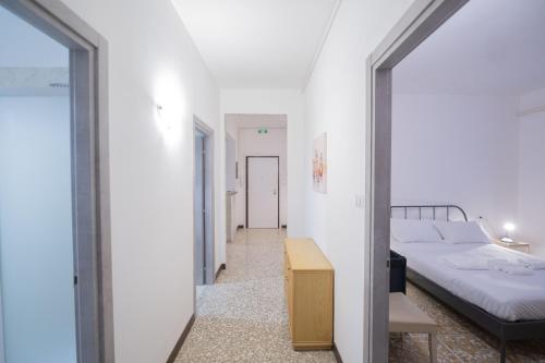 Spacious and Bright 3BR Family Apartment, Roma (foto 9)