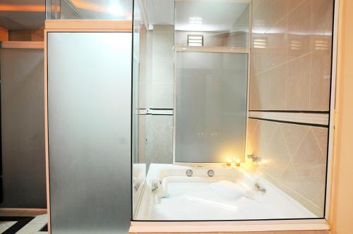 Floresta Tucuruvi (Adult Only) – Sao Paulo, MA