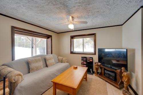 Hike and Ski Cabin with Fireplace in Franconia! Hike and Ski Cabin with Fireplace in Franconia!