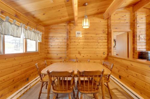 Hike and Ski Cabin with Fireplace in Franconia! Hike and Ski Cabin with Fireplace in Franconia!