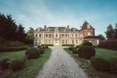Viesnīcas āriene, Chambre d'hôtes Marina - Château Le Bas Bleu (Chambre d'hotes Marina - Chateau Le Bas Bleu) in Quesnoy-le-Montant