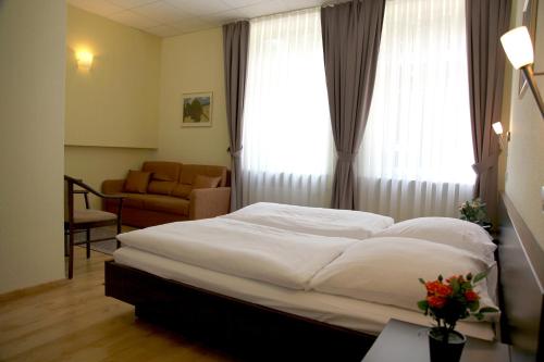 Hotel am Charlottenplatz – Esslingen am Neckar, OK